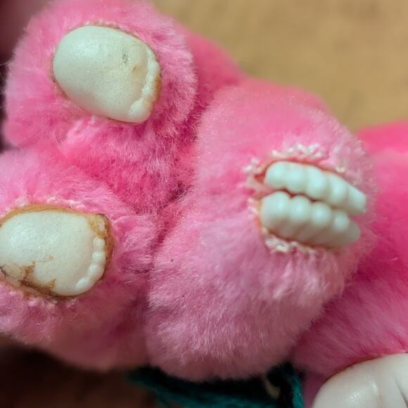 Vintage Pink Panther Gripper Hugger Christmas Ornament Santa Hat - Picture 4 of 8